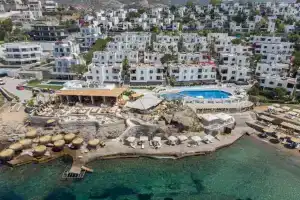 Yaz Beach Hotel, Ялыкавак