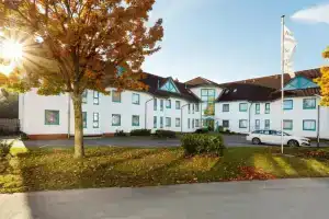 Montana Trend Hotel Lehrte, Лерте