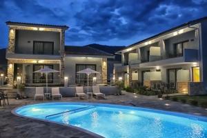 Theros Villas & Suites, Скала-Потамиас