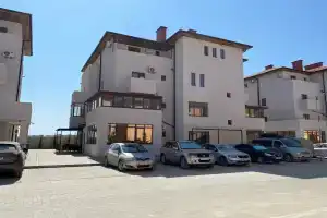 Аппартамент с терассой в Итальянской деревне