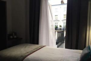 The Beverley Hotel London - Victoria, Лондон