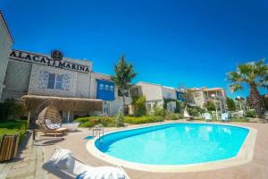 Мини-отель «Alacati Marina Palace», Алачати