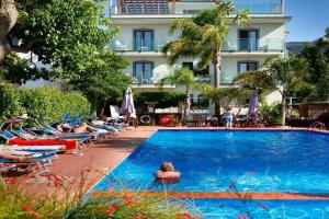Comfort Hotel Gardenia Sorrento Coast, Сорренто