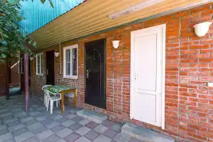 Гостевой дом «первая линия», Ейск