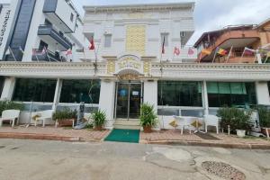 Behram Hotel, Анталья