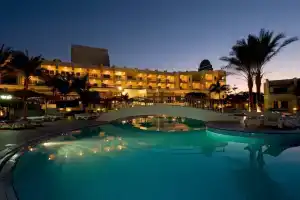 Palm Beach Resort Families and Couples only