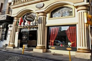 Marmara Deluxe Hotel, Стамбул