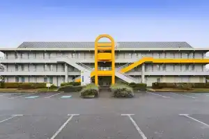 Отель «Premiere Classe Blois Nord», Блуа