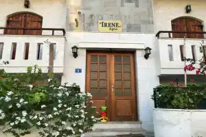 Irene Apartments, Малия