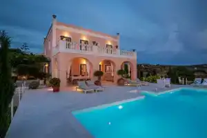 Casa del Sol Syros, Ано-Сирос