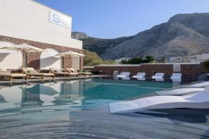 Отель «Selini Ηotel», Камари