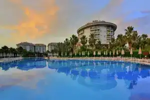 Seaden Sea World Resort & Spa, Кизилагач