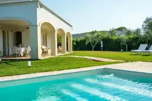 Villa Bianca, Виньякастризи