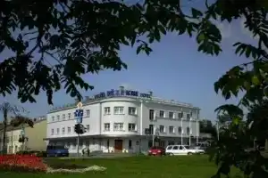 Отель «Kolonna Rēzekne», Резекне