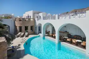 Meltemi Suites, Перисса