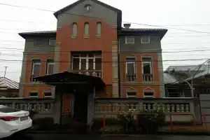 Villa Ayghedzor, Ереван