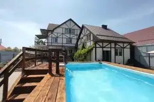 Дом у моря Светлый, Пересыпь