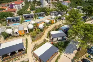 Medora Orbis Mobile Homes & Glamping, Драшнице