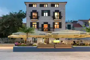 Luxury Apartment Perko, Кастель Стари