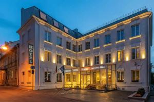 Ratonda Centrum Hotels, Вильнюс