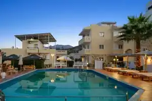 Nikos Apartments, Сталида
