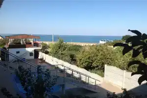 Мини-отель «Манго», Береговое