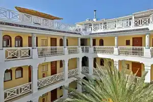 Dar L'Oussia, Эс-Сувейра