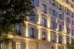 Hotel Apollinaire Nice, Ницца
