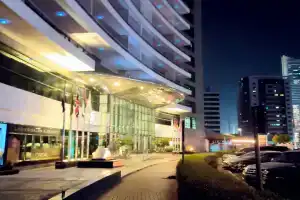 TIME Oak Hotel & Suites, Дубай