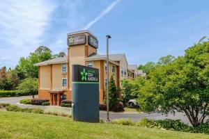 Extended Stay America Suites Charlotte University Place, Шарлотт