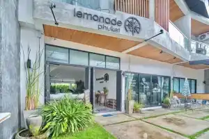Lemonade Phuket, Чалонг