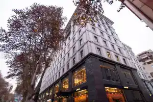 Gallery Art Hotel