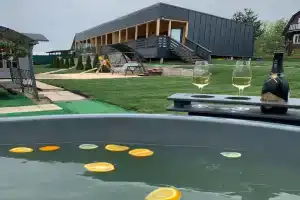 Кемпинг «Место Силы», Марино