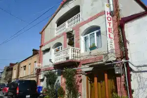 Hotel «Isaka», Тбилиси