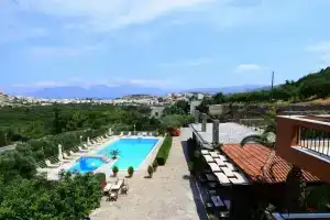 Golden Apartments, Агиос Николаос