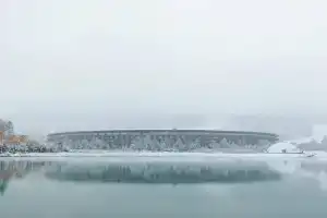 Отель «Курорт Манжерок», Озёрное