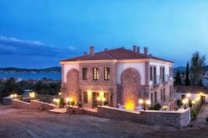 Cunda Fora Hotel, Айвалык