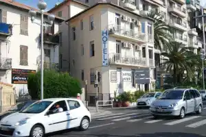 Hôtel Azur, Ницца