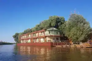 Плавбаза «Фишка», Большой Беленский