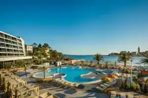 Valamar Padova Hotel, Раб