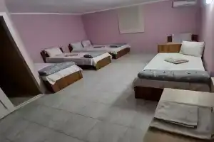 Гостиница «Уют», Синодское