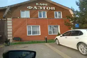 Гостиница «Фаэтон», Пешелань