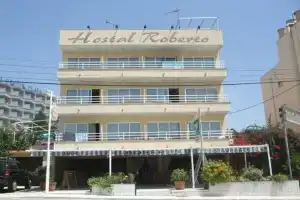 Hostal Roberto, Кала-Майор