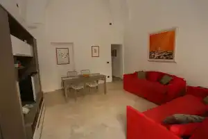Casa Calendra, Лечче