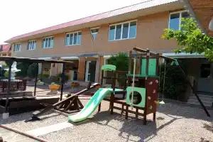 Гостевой дом «ДонБас», Солнечногорское