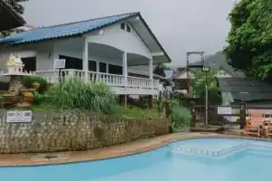 Kataonsea Bungalows, Ката