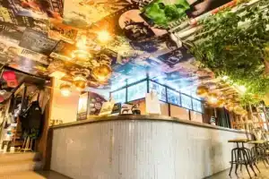 Fansi Movie Hotel Zhongda Branch, Гуанчжоу