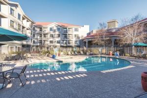 La Quinta Inn & Suites by Wyndham Flagstaff, Флагстафф