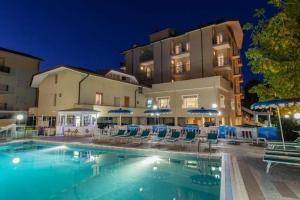 Hotel La Plaja, Сан-Мауро-а-Маре