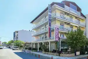 Lucia Hotel Paralia, Паралия-Катерини